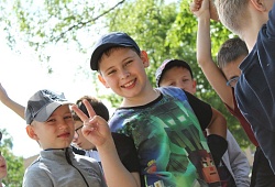 Тополиный пух, жара, июнь